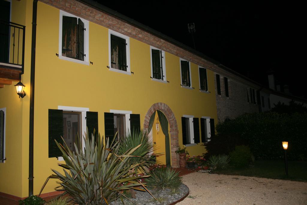 Boschetto Di Campagna Villa Castagnole Exteriör bild